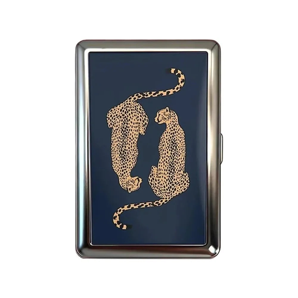 Vintage-Style Vintage Card Case Metal Material Easy Snap Metal Case Versatile Design Multi-function Card Holder ID Card Holder